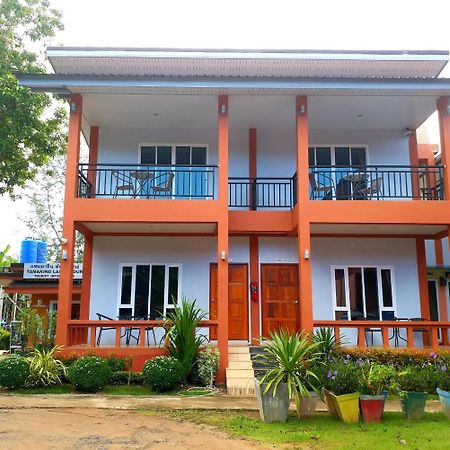 Tamarind Lanta Resort Ко-Ланта Экстерьер фото