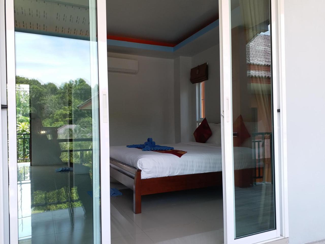 Tamarind Lanta Resort Ко-Ланта Экстерьер фото