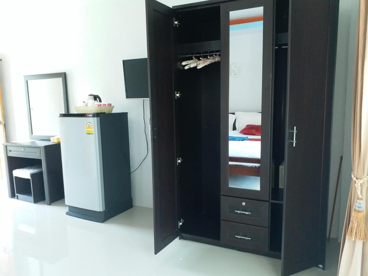 Tamarind Lanta Resort Ко-Ланта Экстерьер фото