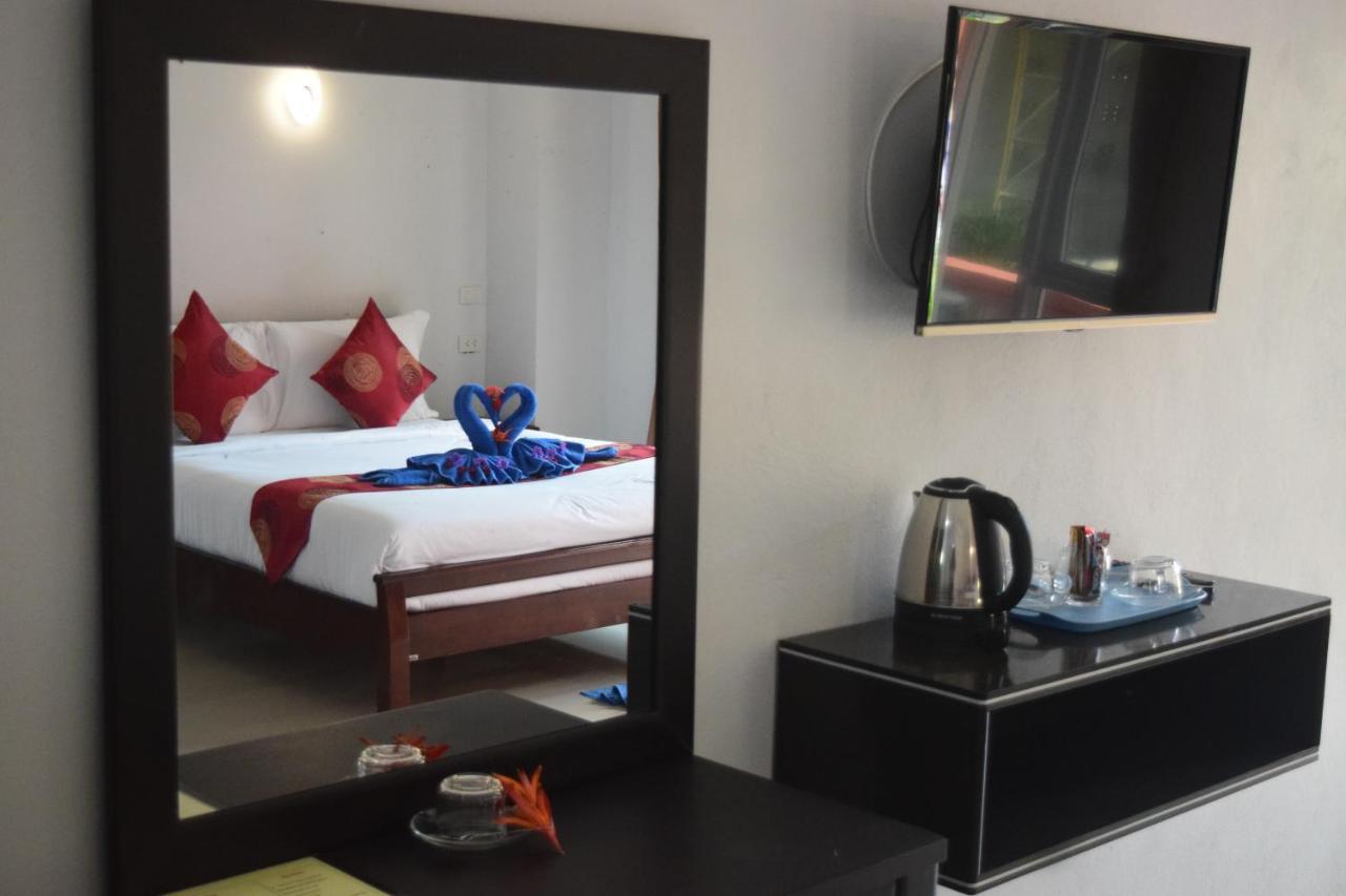 Tamarind Lanta Resort Ко-Ланта Экстерьер фото